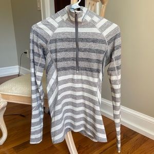 Lululemon Pullover